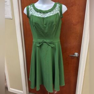 Tatyana Green Midi Dress with‎ Bow and Mesh Detail- XXL